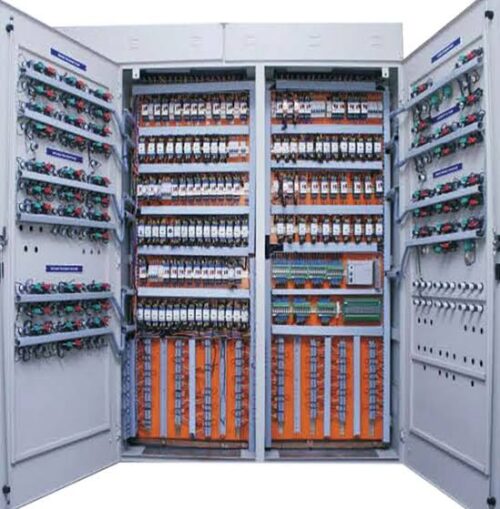Three Phase 440 V Automatic PLC PANEL 200 A IP64
