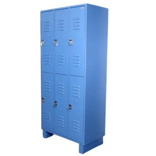 Storage Lockers Worker