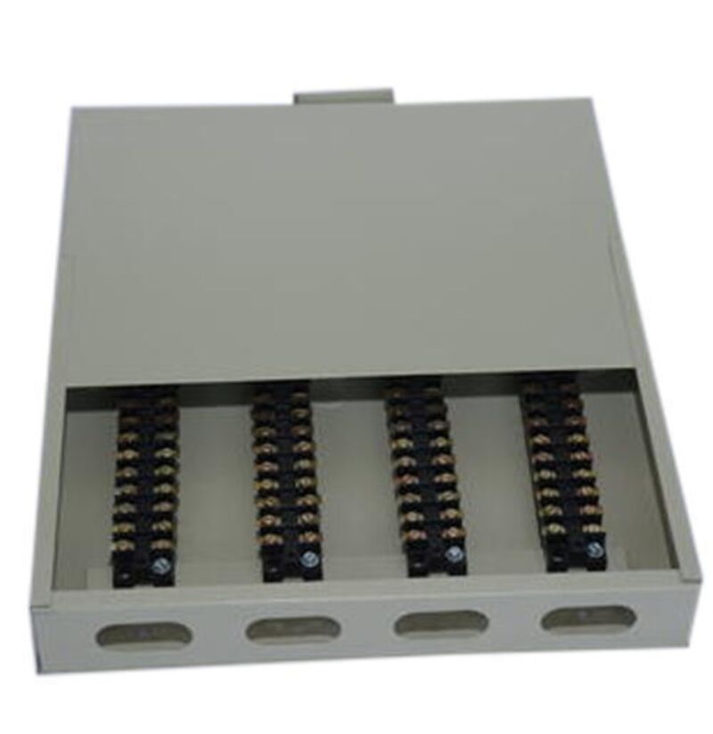 140 x 140 x 95 mm Wall Mounted 3 ways Junction Boxes