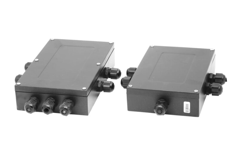 30.5 x 60.96 cm Wall Mounted 8 ways Junction Boxes
