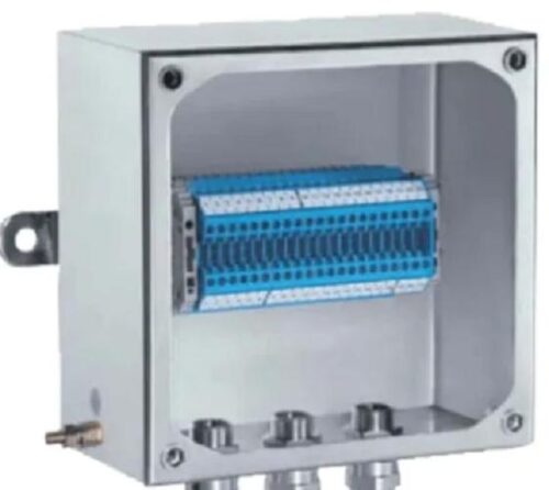 250 x 200 x 120 mm Wall Mounted 4 ways Junction Boxes