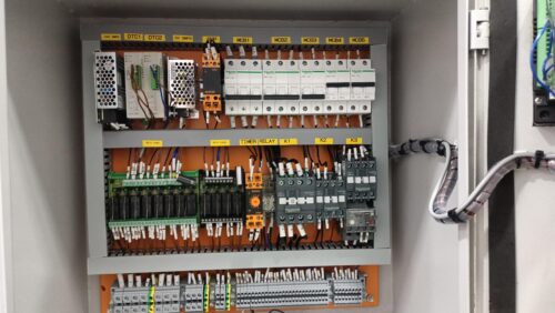 DELTA Single Phase 220 V Automatic PLC PANEL 5 A
