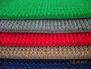 Rectangular Plastic Dura Soft Doormat 16''X27'' Green