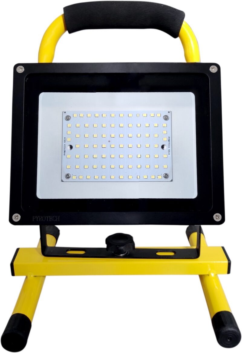 17259-2023_image_0.jpg Pyrotech PD18PLWXOA 3 x LED strips Emergency Light Unit 3.5 Hours C Clamp / Stand mount