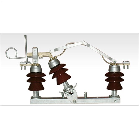 15660-61_image_0.jpg Three Phase 3 Pole AB Switches High Voltage