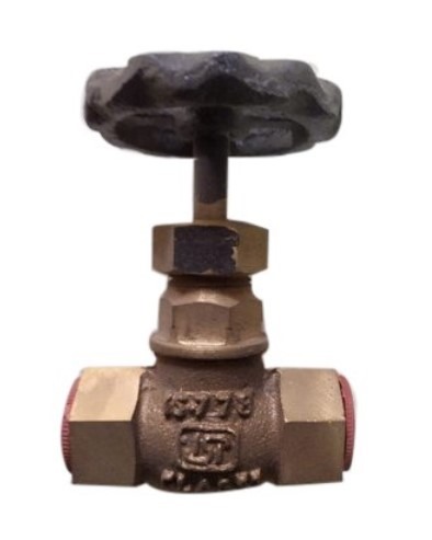 15971-430_image_0.jpg 1/2 inch Manual Brass Globe Valves