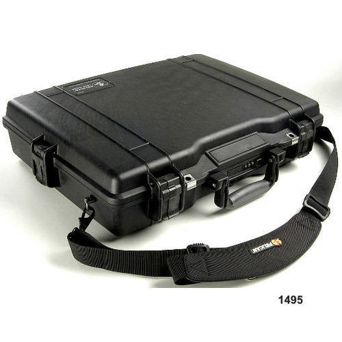 16051-3803_image_0.jpg Pelican 1495 Laptop Case Protective Equipment Case Black