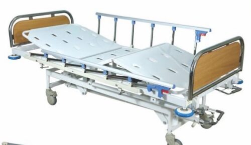 16073-299_image_0.jpg Maxcare 1009 Mechanical Operated ICU Bed SS with CRCA base L-2100xW-1020xH 600-800 mm