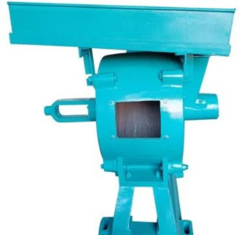 16309-374_image_0.jpg Surya 12 hp Semi Automatic Pulverizer ST3 Upto 250 kg/hr