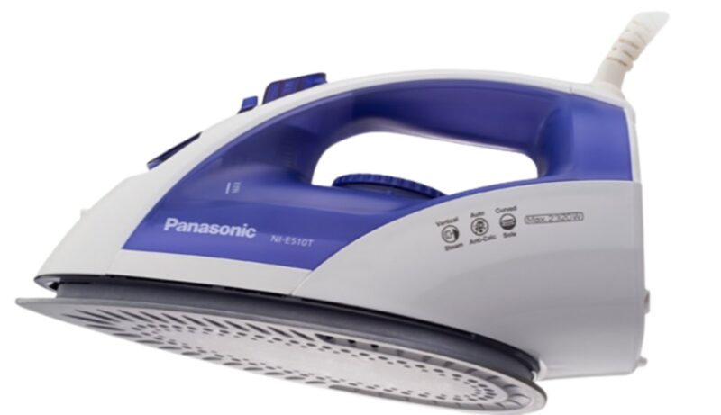 16730-4034_image_0.jpg BLACK+DECKER NI-E510T 2320 W Steam Iron