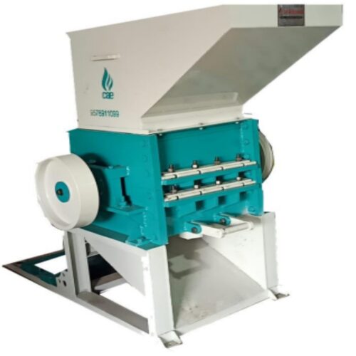 200 kg/h Dry Coconut Husk Crusher 20 hp Mild Steel