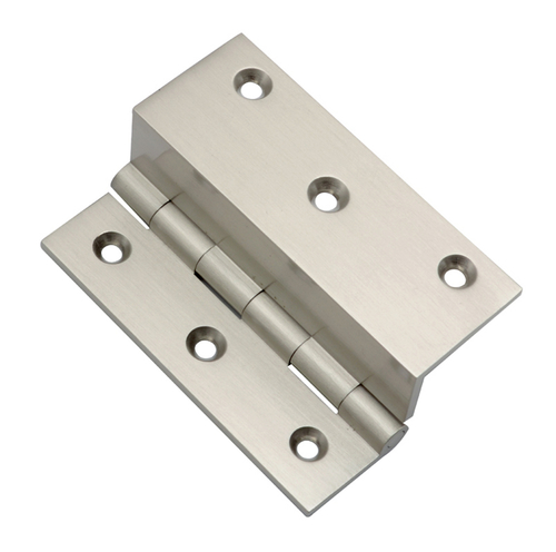 15680-111_image_0.jpg Riddhi Brass Door Hinges