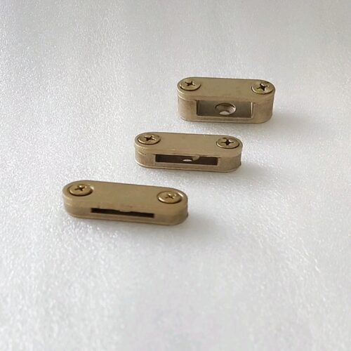 15680-147_image_0.jpg safe power Brass DC Tape Clip