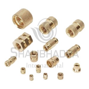 15724-135_image_0.jpg Dutux 1 inch Brass Moulding Thread Inserts DBI-002