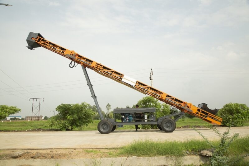 15747-297_image_0.jpg Dynemix Mobile Concrete Placer 50 CuM/Hr