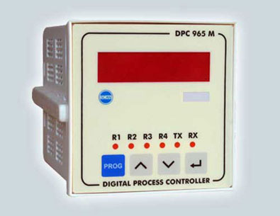 15782-75_image_0.jpg Scan Electronic Systems Digital Microprocessor Based Temperature Indicator DPC 965 K-Type -200 to 1200 Deg. C