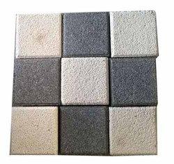 15829-489_image_0.jpg Progressive Build Mat 60 - 80 mm Square Paver Blocks 200 x 200 mm