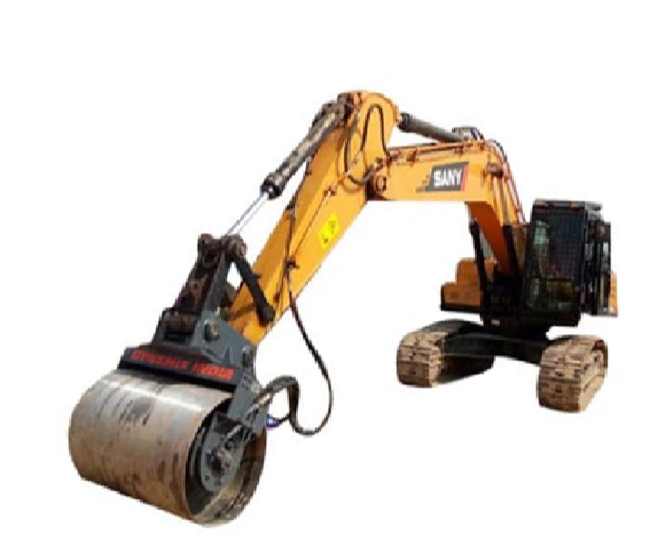 15837-224_image_0.jpg Dynemix Slope Vibratory Compactor 700 kg DIS-800