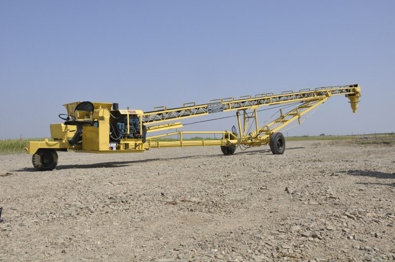 15848-10_image_0.jpg Elephant Mobile Concrete Placer 30 CuM/Hr