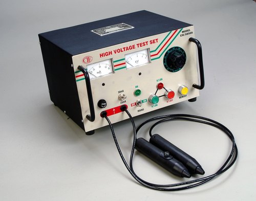 15918-6627_image_0.jpg CIE High Voltage Test Set AC/DC Combined