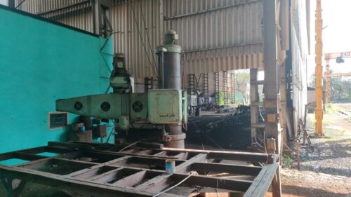 16021-773_image_0.jpg LAKSHMI ENGINEERING 40 - 60 mm Radial Drilling Machine 220 - 340 mm 2270/1420 mm