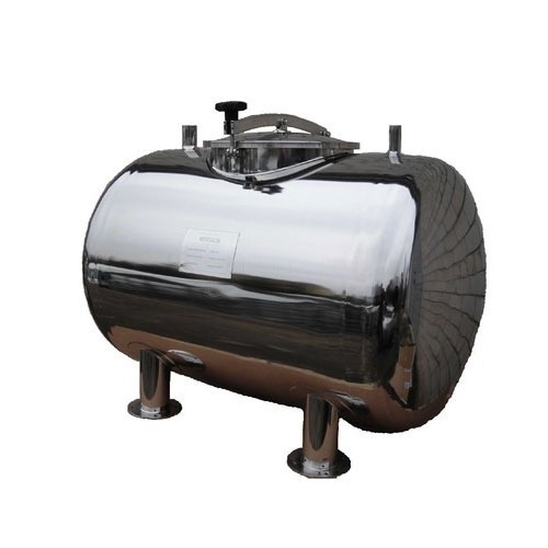 16050-1270_image_0.jpg Saikrupa Dairy Equipment Milk SS Storage Tanks