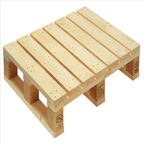 16106-342_image_0.jpg DURGA COOL WOODS Wood Block 1100 x 1100 x 155 mm Pallets