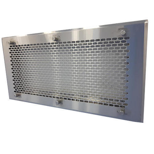 16118-1371_image_0.jpg Badruddin Alibhai Contractor 600 x 150 mm Air Grill 36 cu.m/h Horizontal Louvres