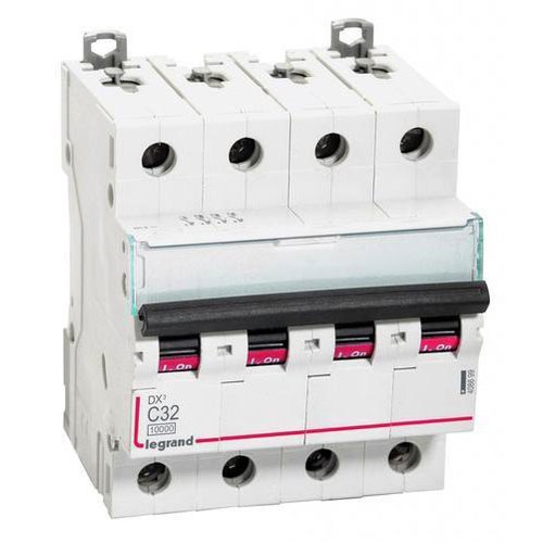 25 A 30 kA Four Pole MCCB