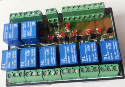 16150-161_image_0.jpeg MCOM 8 Channel Electronics Relay Module 12 A 5 V