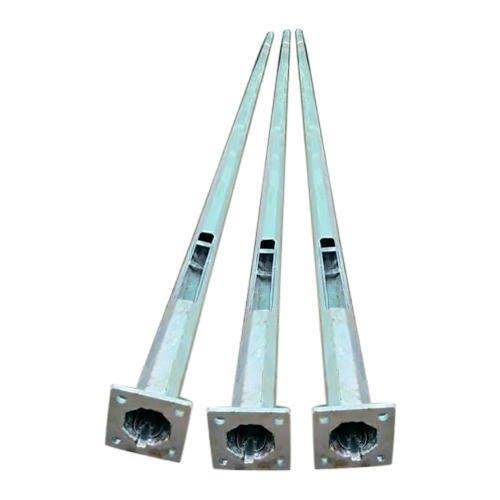 16185-130_image_0.jpg 10 m Single Galvanized Iron Octagonal Poles
