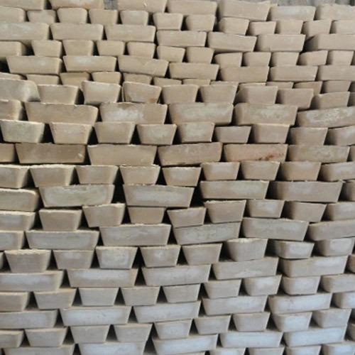 16285-446_image_0.jpg SAE 25 kg Industrial Grade Lumps Alum 16%