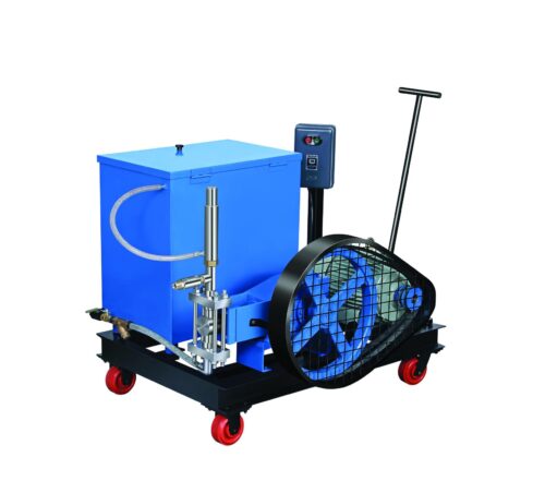 16309-137_image_0.jpg Hi-TEST HFF SERIES 7.5 hp 700 bar Plunger Pumps