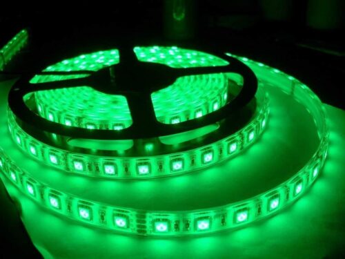 16322-1238_image_0.jpg 5 m 12 W LED Strip Lights