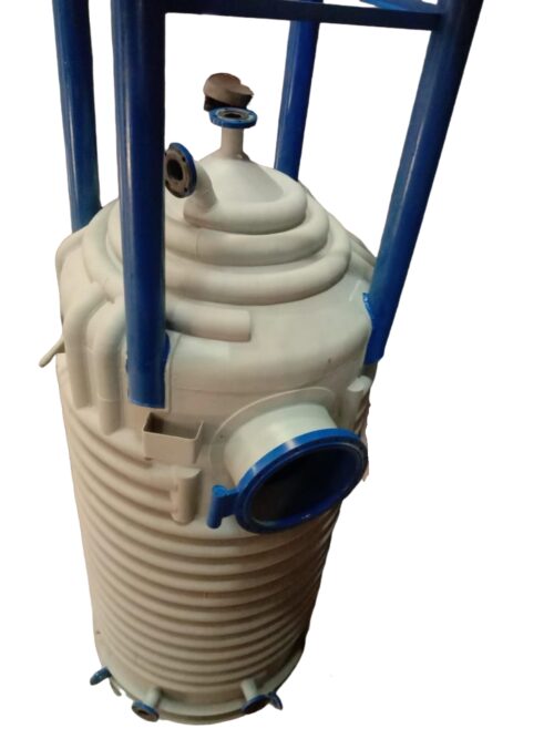 16483-197_image_0.jpg Preci Fab Air Receiver Tank 500 - 35000 L Vertical SS 316 Cream