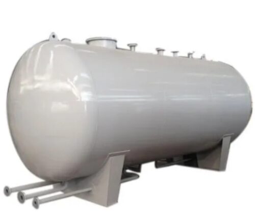 16592-1647_image_0.jpg Chemical SS Storage Tanks