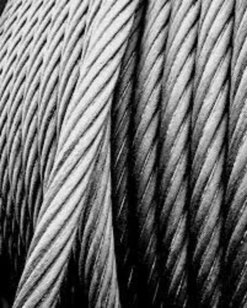 16618-831_image_0.jpg 1 - 30 mm Steel Wire Rope 6 x 19 m 1570 N/mm2 20 m