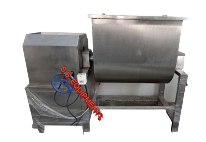 SSE 200 L Ribbon Blender 3 hp SS 304