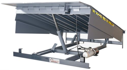 16730-1740_image_0.jpg Kelley Mild Steel Hydraulic Dock Leveler 13 ton