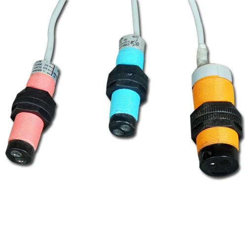 16764-1195_image_0.webp Creative Diffuse Plastic Cylindrical Proximity Sensors