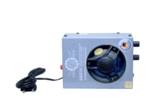 16953-8651_image_0.jpg Earth Innovation Ultrasonic Bat Repellent 2500 sqft