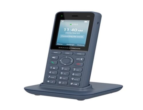 Grandstream WP 826 Cordless IP Phone 3 Lines 2.3 inch