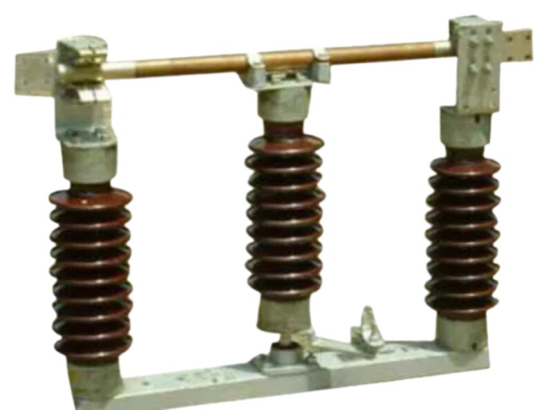 Three Pole Isolators