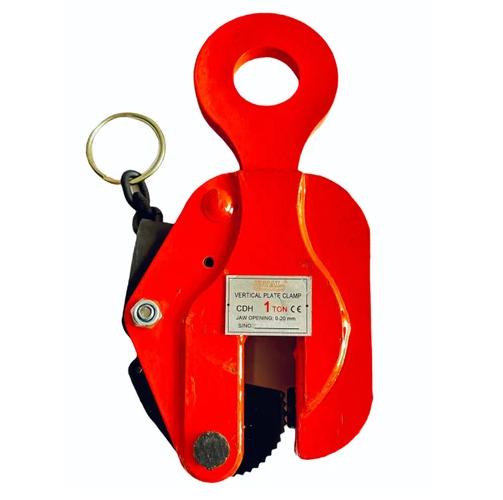 17229-3150_image_0.jpg V-TAL 1 ton Vertical Plate Lifting Clamps CDH-1T Alloy Steel 0 - 20 mm