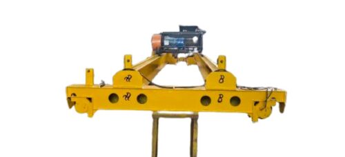 17256-5022_image_0.jpg Vedant Iron 1200 mm End Carriage