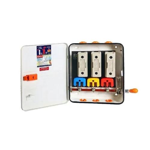 SELVO Three Pole with Neutral 32 A 415 V Switch Fuse Units