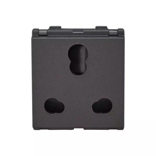 17384-312_image_0.jpg V-Guard 16 A Black 3 Pin Plug Electrical Sockets